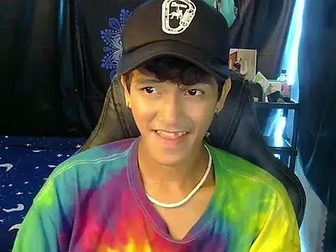 hugekenbigcock webcam