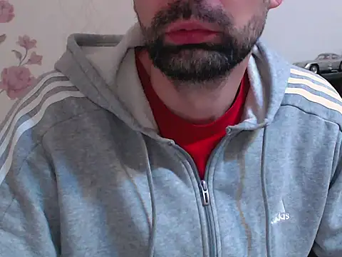 Leo_1617 live sex cam