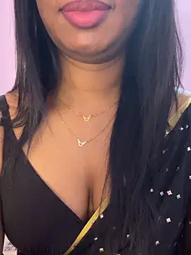 tamil_Aarathi webcam