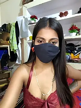 shreyaverma899 webcam