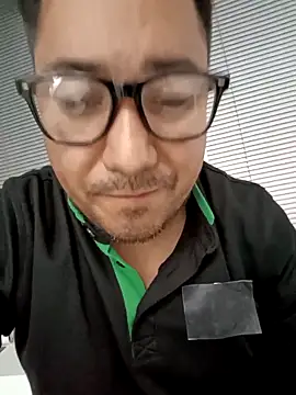 lobo_caliente37 webcam