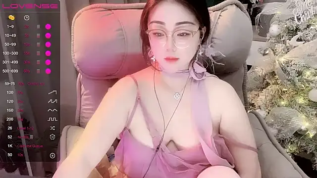 Monica-666888- webcam