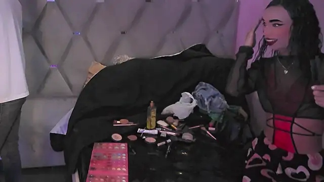 Daniiela_Ember webcam