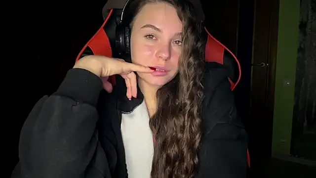 ThedaStrevell webcam