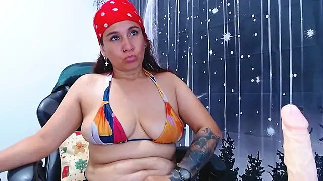 Hikaryfire live sex cam