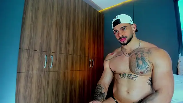 massimo_visconti webcam