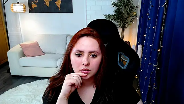 Hennessy_bunny webcam