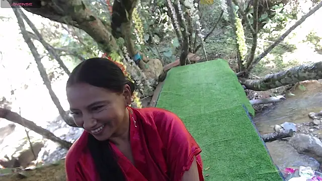 esmeralda_li live sex cam