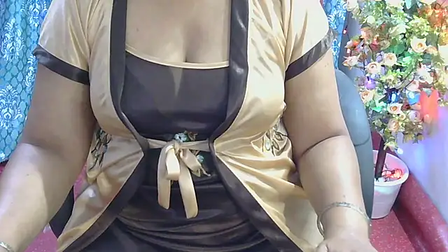 Mallu_Manisha webcam