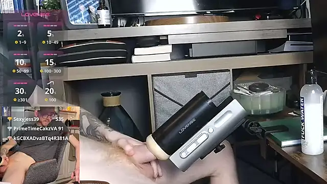 gingerxl8 (Ask my age) - Use my cock like you would want too