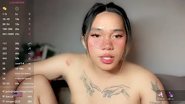 Kelly_Mckinney webcam