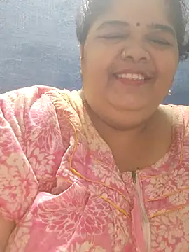 tamilthanushri webcam