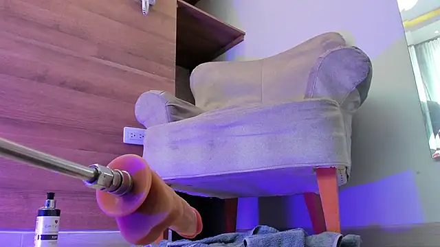 Ada_johansenn webcam