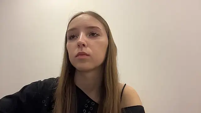 TanjaBrounson webcam