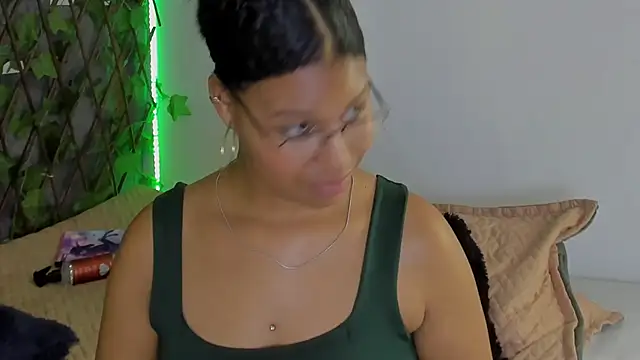 tatianasquirthot webcam