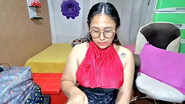 Filipina_Desire webcam