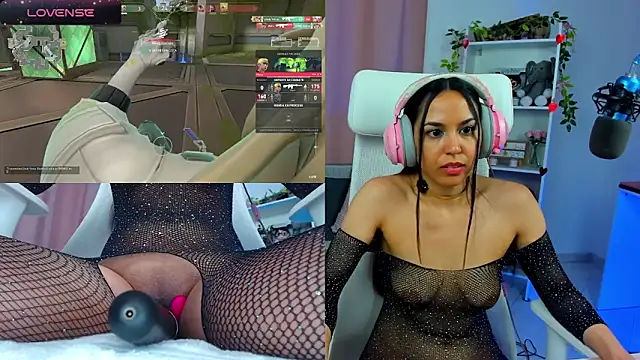 Webcam Model (VenusIslove)  is live.Free join now!