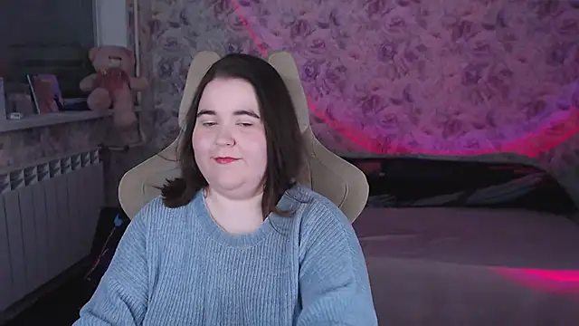 Estelle_Hicks webcam