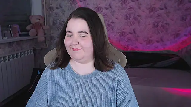 Estelle_Hicks webcam