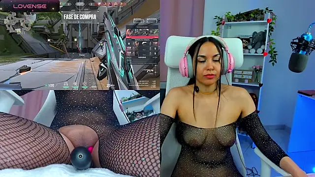 Webcam Model (VenusIslove)  is live.Free join now!