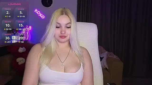 adrelaxina - Adrelaxina's free webcam - UK Sex Cams