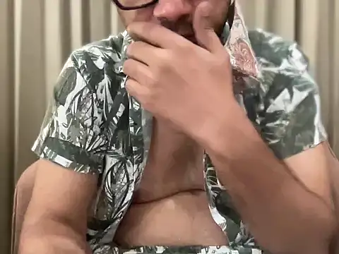 slavekinky001 webcam