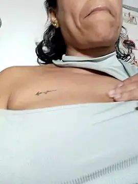 Webcam Model (Molly_newman6)  is live.Free join now!