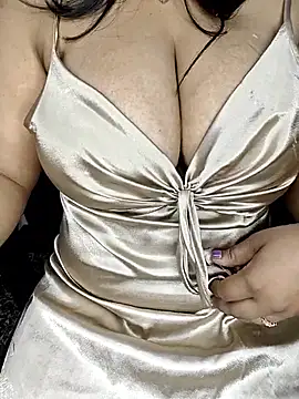 Curvy_Pooja webcam
