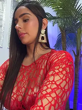 Webcam Model (Mau_White)  is live.Free join now!