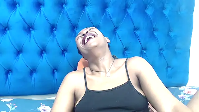 SpicyQueenxxxx webcam