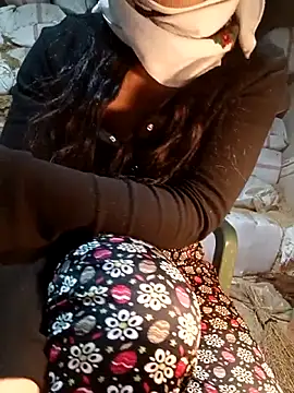 Melekyaraksever2545 webcam