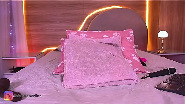 danna_berlin_ webcam