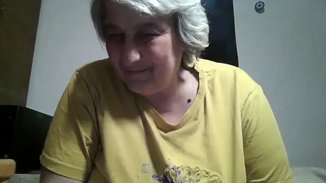 ExquisiteMature webcam