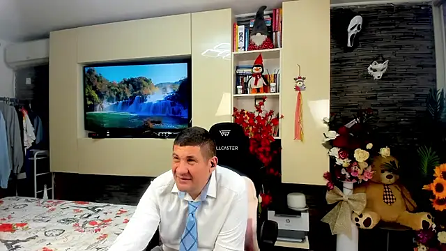 SpartacusDaddy48 webcam