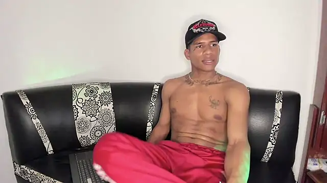 JUANBIGCOCK21CM webcam