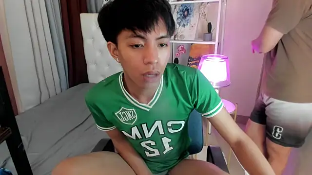 Preview davincihugecock