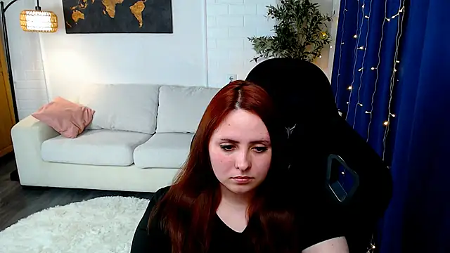 Hennessy_bunny webcam