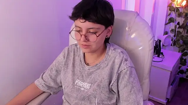 nathaly_ds - Nathaly_ds's free webcam - UK Sex Cams