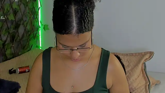 tatianasquirthot webcam