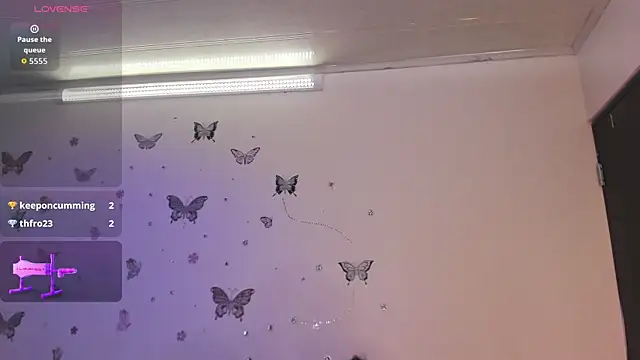 Pretty_Johnson_ webcam