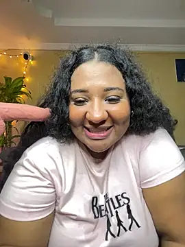 dana_falcoo25 webcam