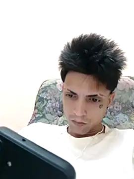 CubaxxxPeneGrande webcam