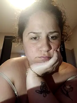 Moranguinha2234 webcam