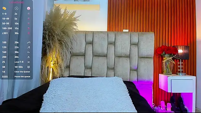 whitney_white_ webcam