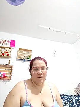 karlythoth@xh webcam