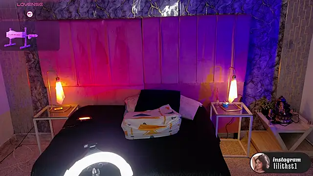 lilithst_ webcam