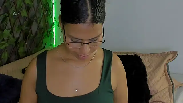 tatianasquirthot webcam