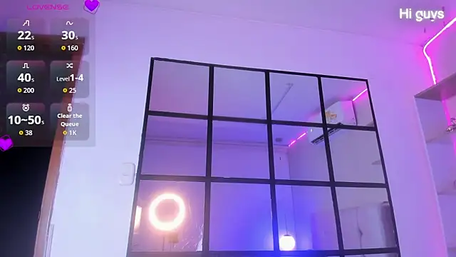 Cheys_Mast live sex cam