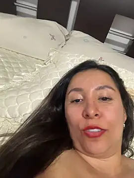 emely_sexx20 webcam
