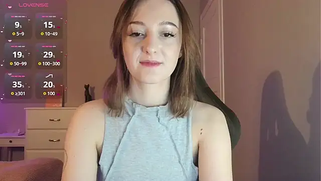 white_liillyy webcam